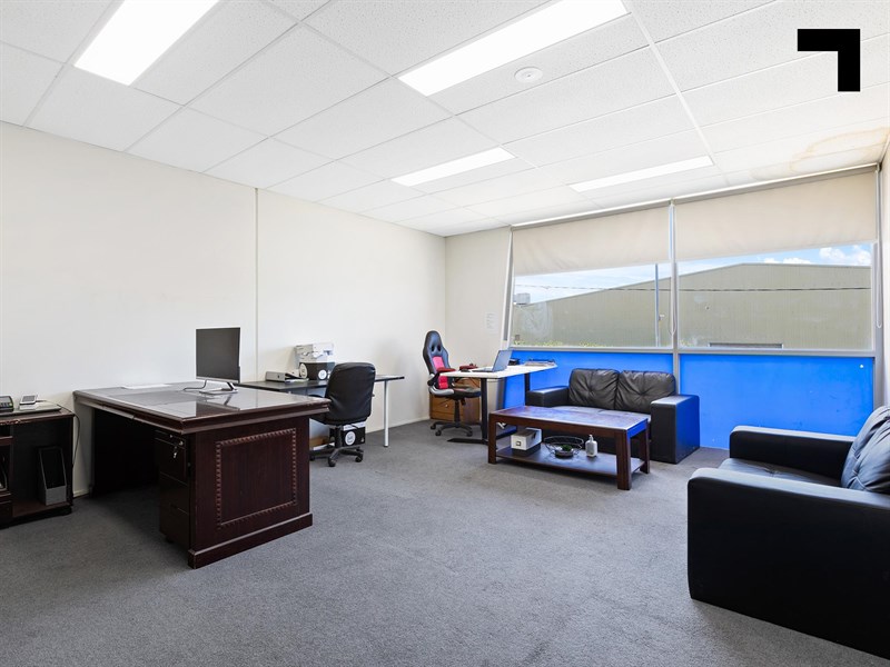 Unit 5/216 Blackshaws Road, Altona North