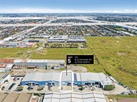 Unit 5/216 Blackshaws Road, Altona North
