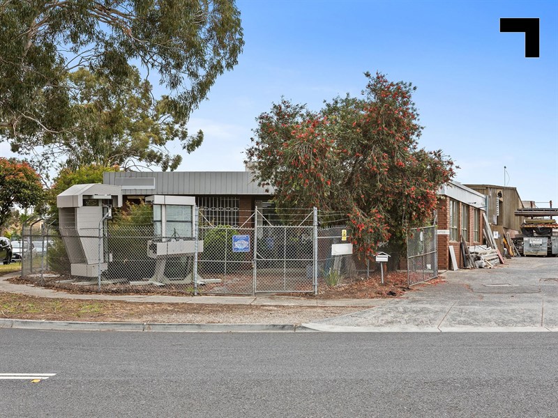 36 Temple Drive, Thomastown