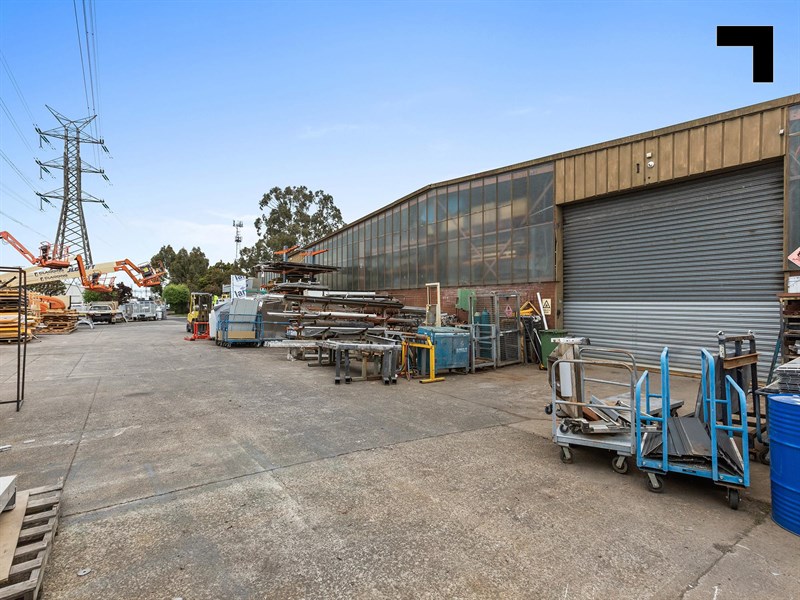 36 Temple Drive, Thomastown
