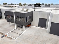 Warehouse 9/10-20 Christensen Street, Cheltenham