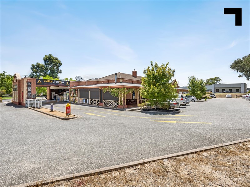 Retail, Hotel/Leisure, Other Property For Sale 1 Moorefield Park