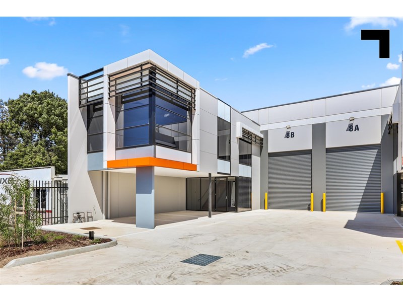 8B Margaret Street, Oakleigh