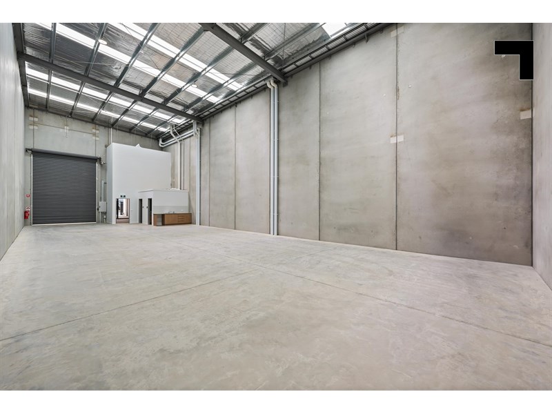 8B Margaret Street, Oakleigh