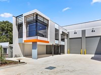 8B Margaret Street, Oakleigh