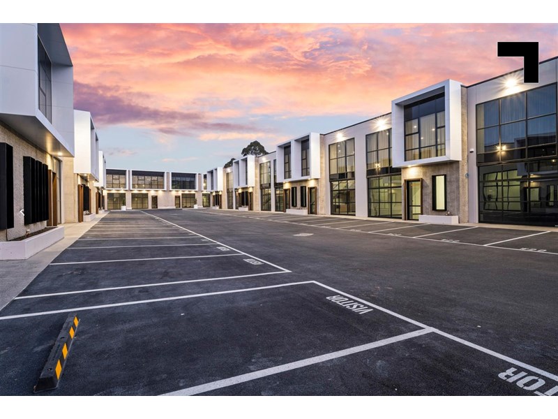 Unit 18 Hybrid/194 Rooks Road, Vermont