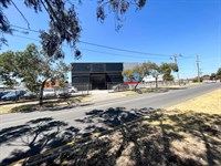 68 East Esplanade, St Albans