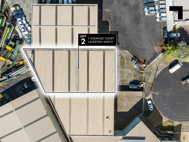 2/7 Everaise Court, Laverton North