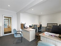 2/7 Everaise Court, Laverton North