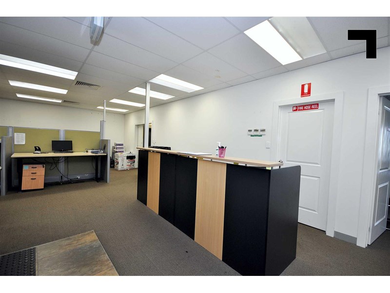 1/1 Clelland Road, Brooklyn