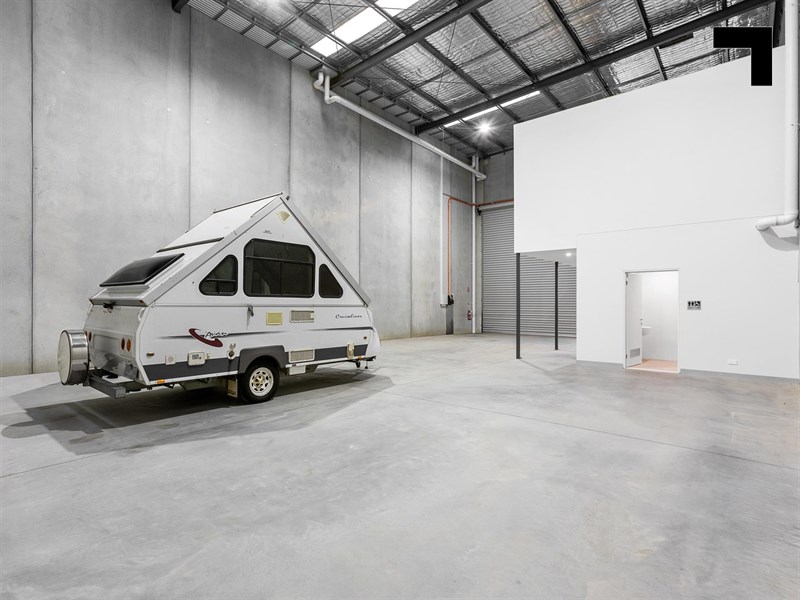 17 Gawan Loop, Coburg North