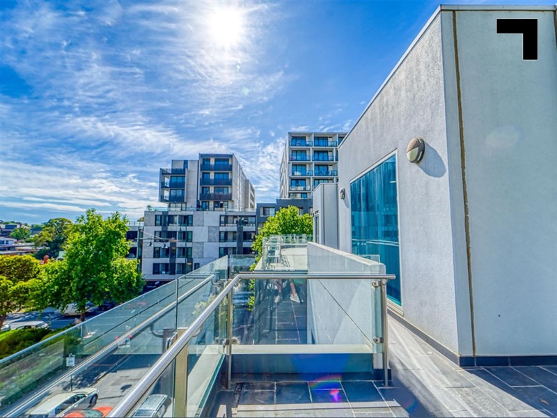 703 Station Street, Box Hill