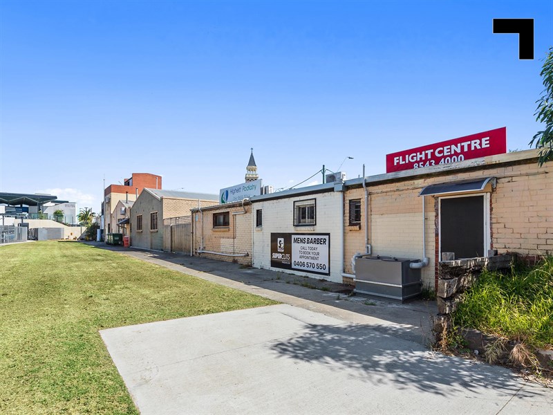 3 Como Parade West, Mentone