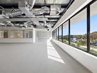 352 South Road, Hampton East
