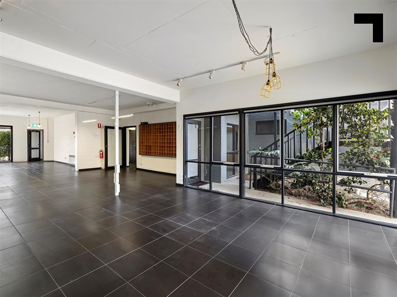 96-98 Bluff Road, Black Rock