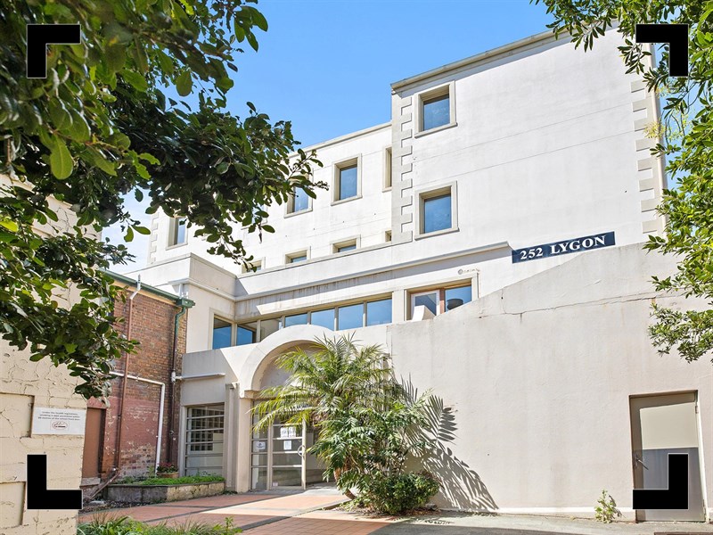 252 Lygon Street, Carlton