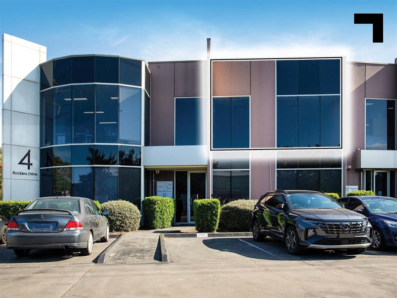 1B/4 Rocklea Drive, Port Melbourne