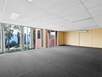 2 & 5/53 Elm Park Drive, Hoppers Crossing