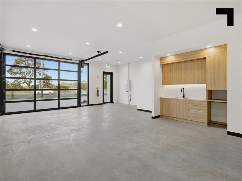 491-493 Warrigal Road, Moorabbin