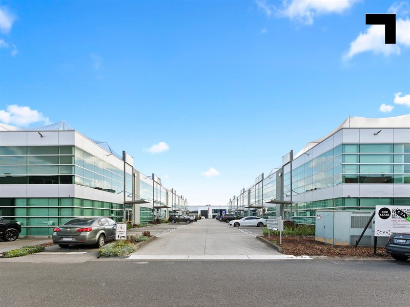 2/3 Westside Avenue, Port Melbourne