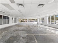 4 & 9/75-77 Main Hurstbridge Road, Diamond Creek