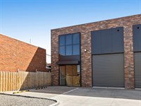 9 Ambrose Avenue, Cheltenham