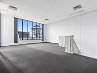 3/84-86 Lambeck Drive, Tullamarine
