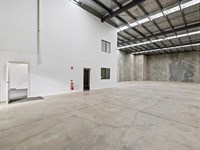 3/84-86 Lambeck Drive, Tullamarine