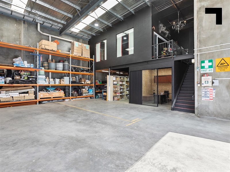 6/37-39 Slater Parade, Keilor East