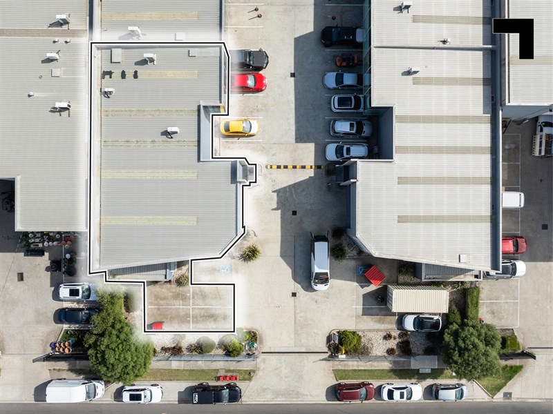 6/37-39 Slater Parade, Keilor East