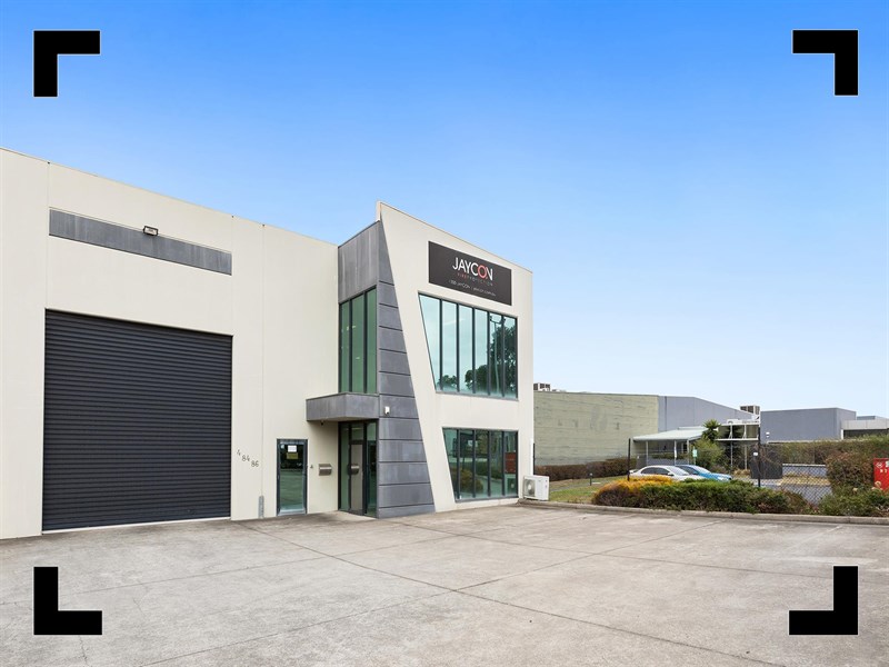 4/84-86 Lambeck Drive, Tullamarine