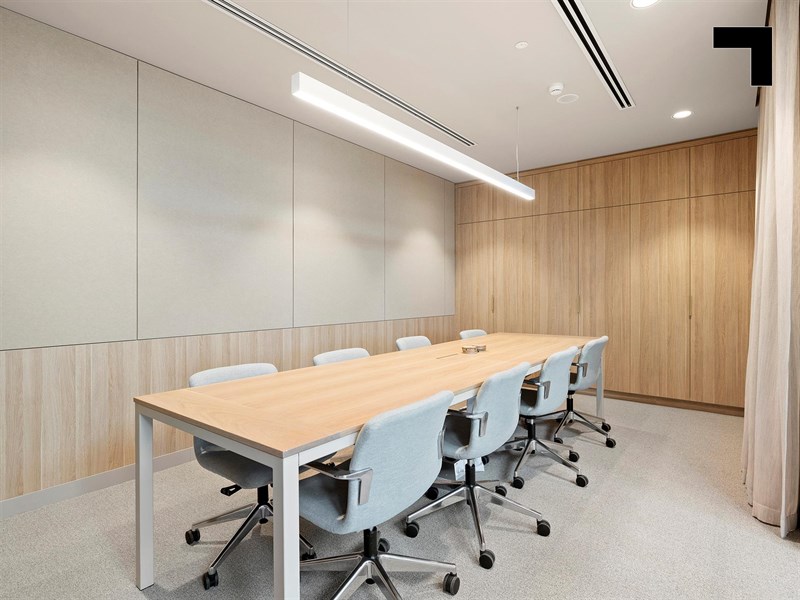 1st Floor/352 South Road, Hampton East