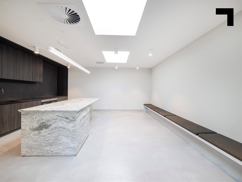 1st Floor/352 South Road, Hampton East