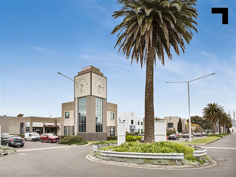 8/3 Westside Avenue, Port Melbourne