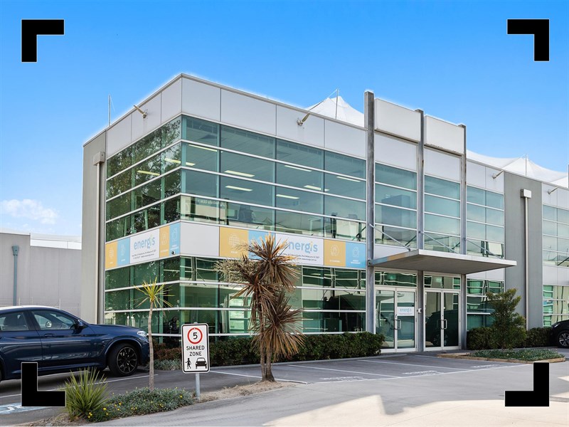 8/3 Westside Avenue, Port Melbourne