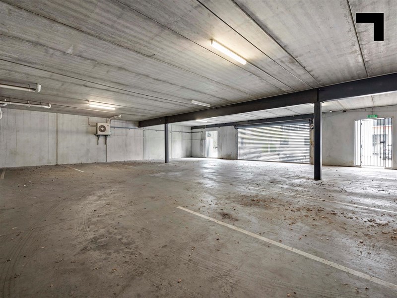 12/15 Howleys Road, Notting Hill