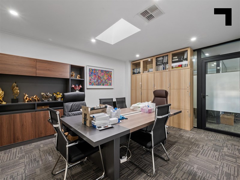 1 James Street, Clayton South
