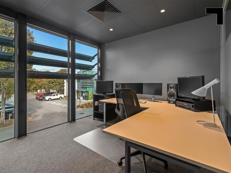 86/21 Hall Street, Port Melbourne