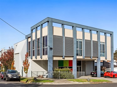 41945 - 2 Lytton Street, Burwood