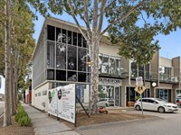 135/15 Hall Street, Port Melbourne