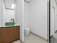 135/15 Hall Street, Port Melbourne