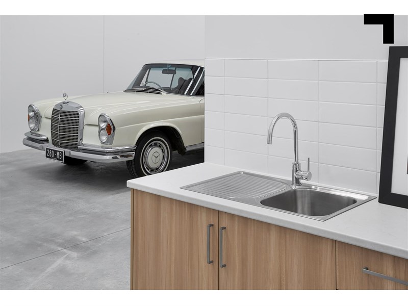 9 Pascal Road, Seaford