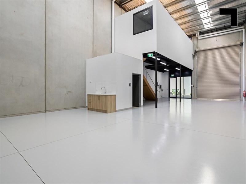 9 Pascal Road, Seaford