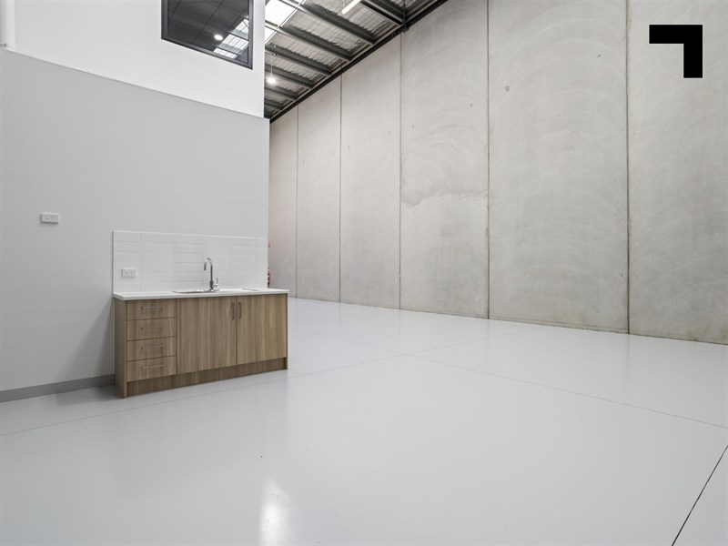 9 Pascal Road, Seaford