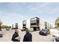 9 Pascal Road, Seaford