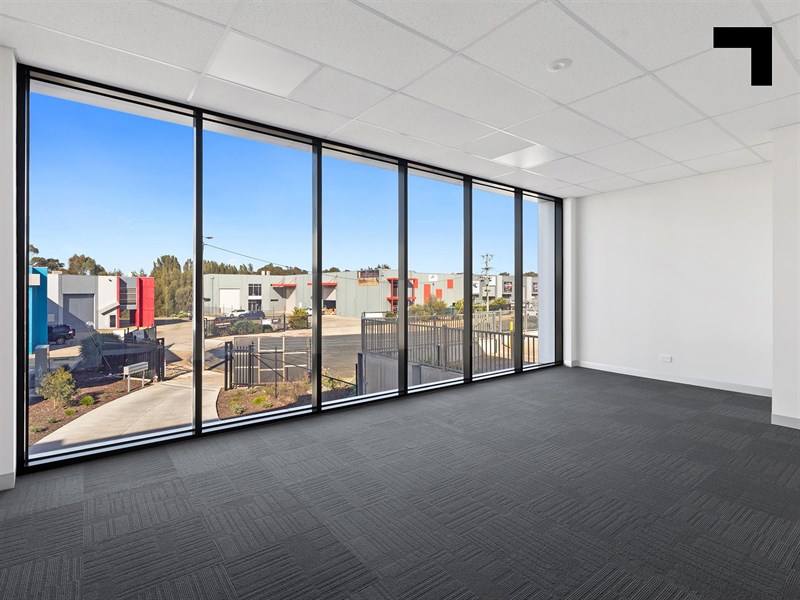 1/22 Linmax Court, Point Cook
