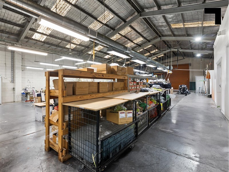 33 McIntosh Street, Airport West