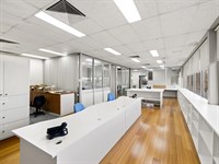 15-21 Onslow Avenue, Campbellfield