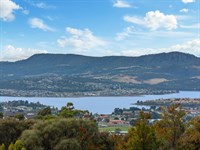 43 Russell Road, Claremont