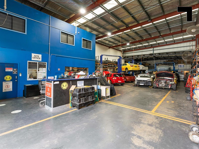 1-3 Hossack Avenue, Coburg